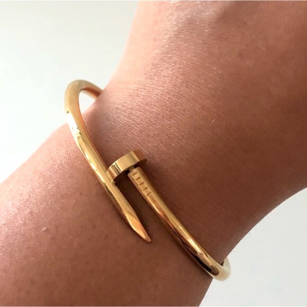 Gold Nail Bracelet Classic Model - Picture 2 of 9